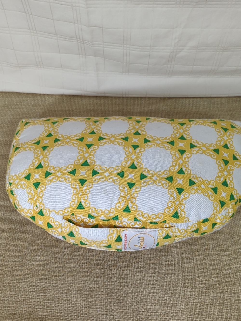 Maji Sports Om Zafu Yoga Meditation Pillow